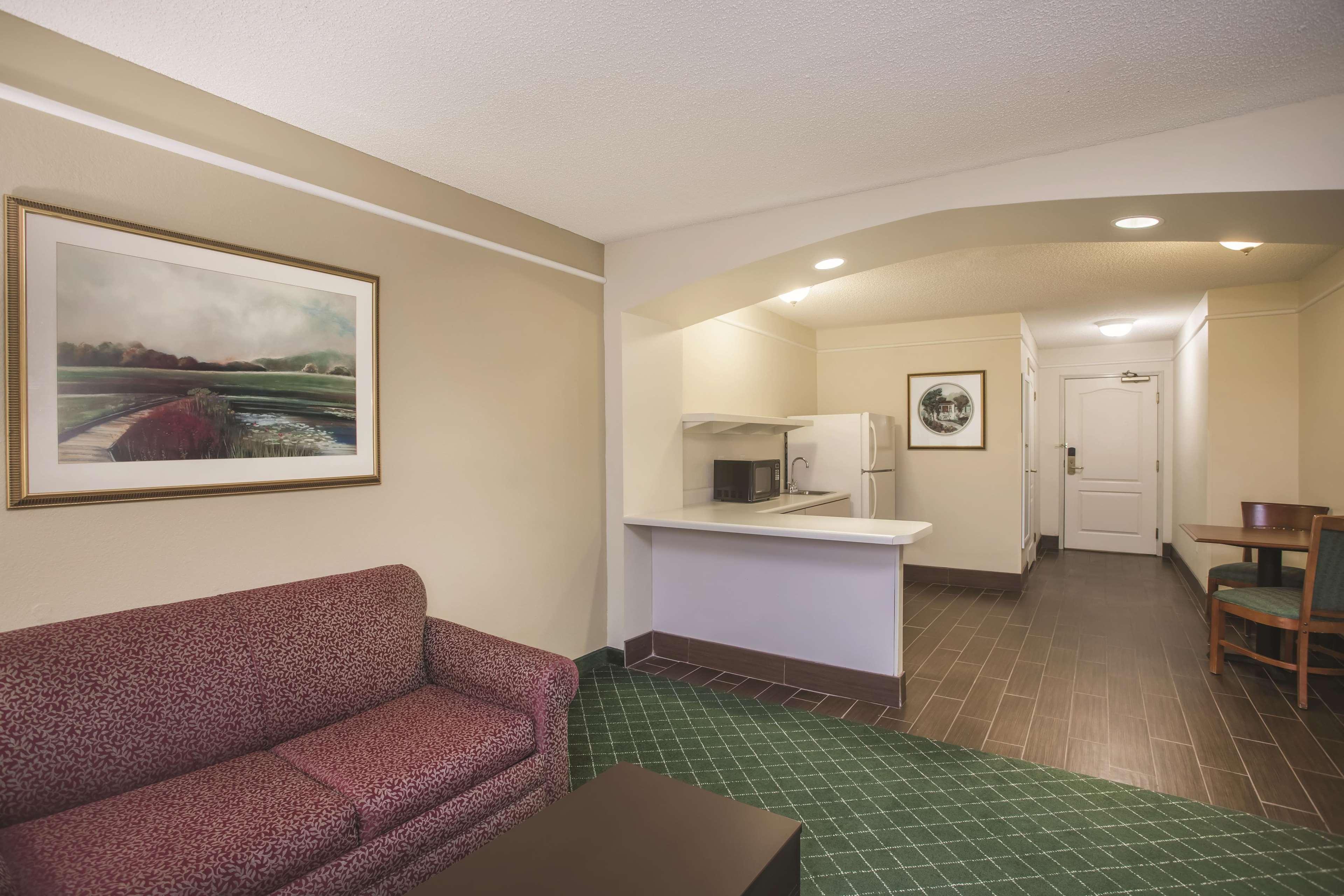 La Quinta By Wyndham Atlanta Stockbridge Hotell Exteriör bild