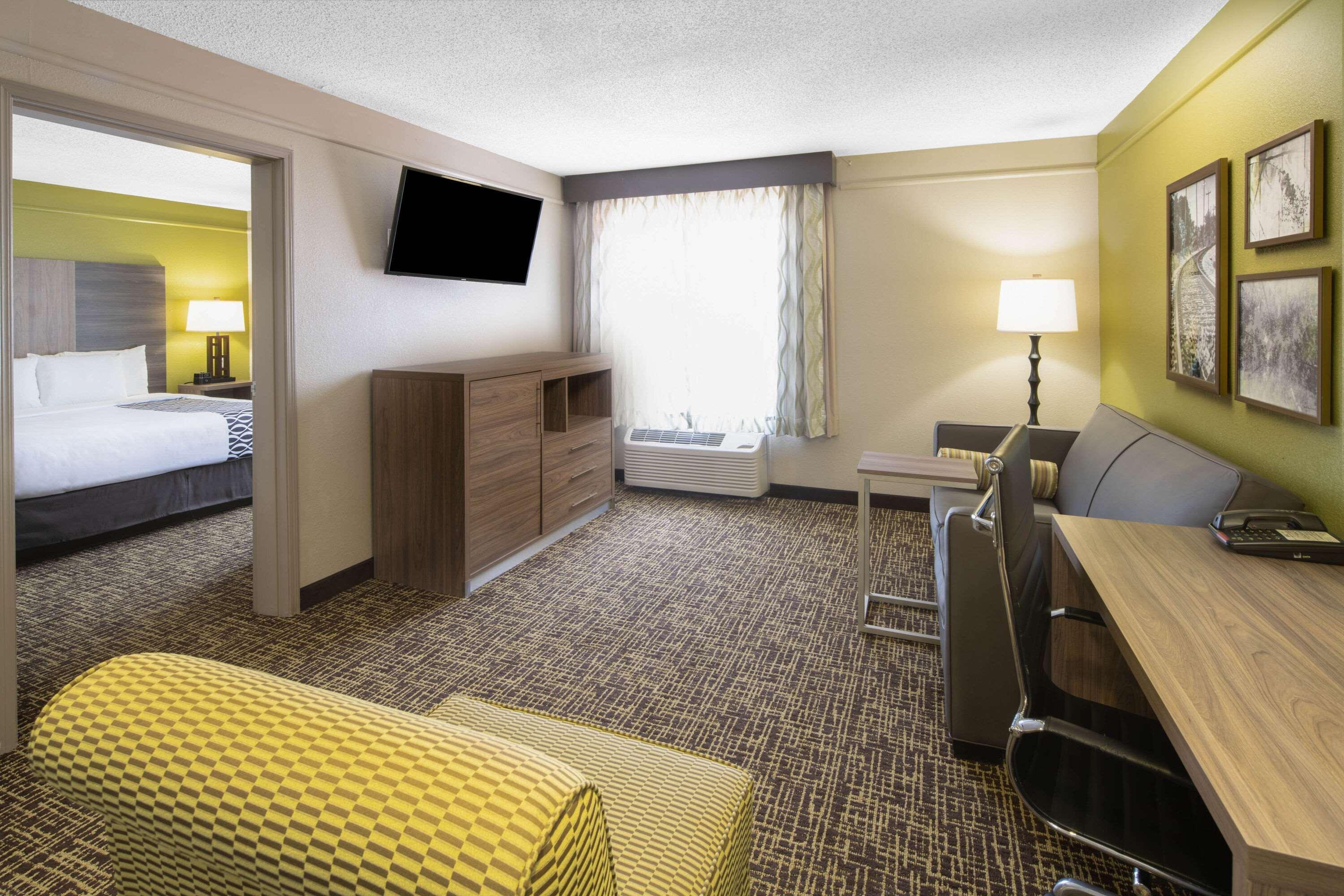 La Quinta By Wyndham Atlanta Stockbridge Hotell Exteriör bild